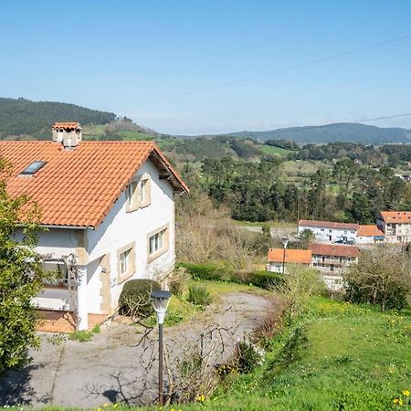 Casa Con Jardin En Gama Villa Bárcena de Cicero Exteriör bild