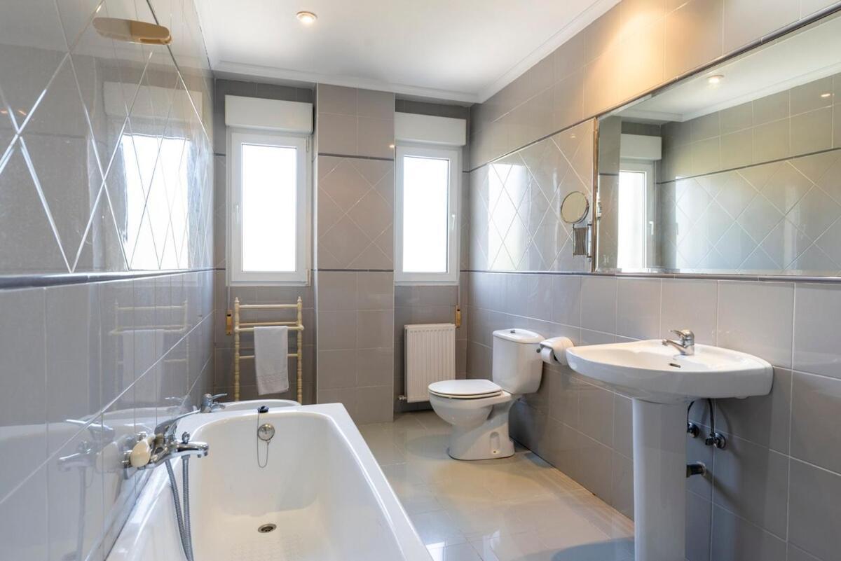 Casa Con Jardin En Gama Villa Bárcena de Cicero Exteriör bild