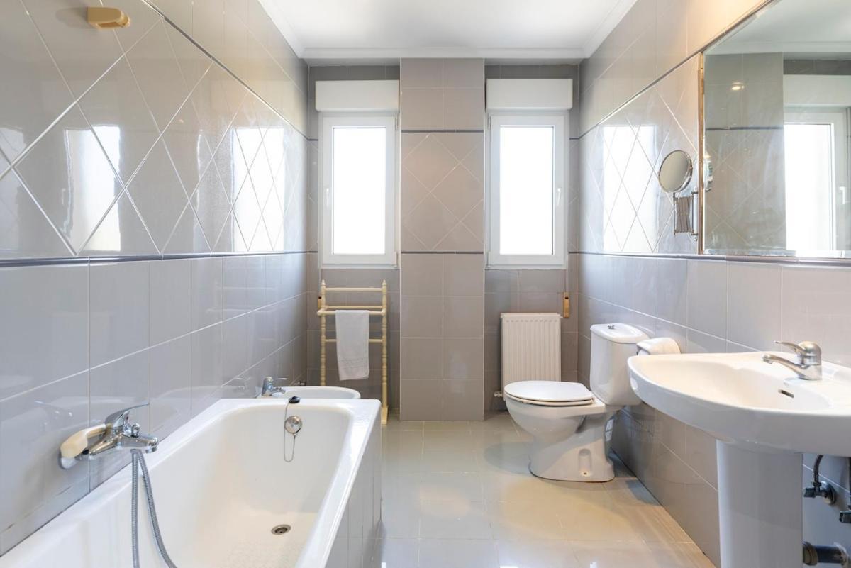 Casa Con Jardin En Gama Villa Bárcena de Cicero Exteriör bild