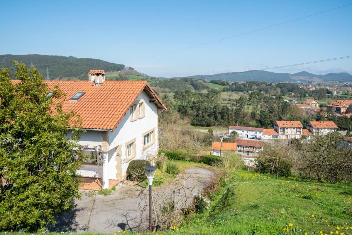Casa Con Jardin En Gama Villa Bárcena de Cicero Exteriör bild